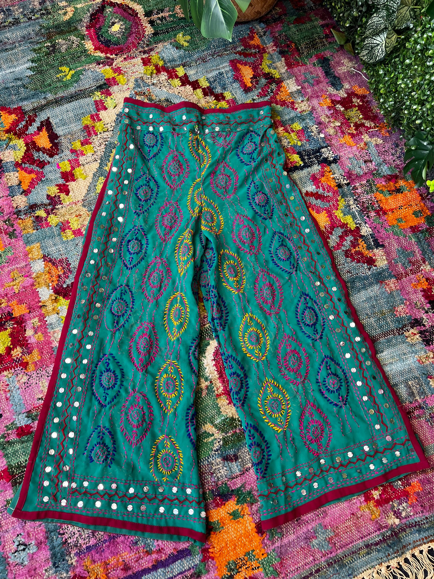 Phulkari Pants - Forest Green