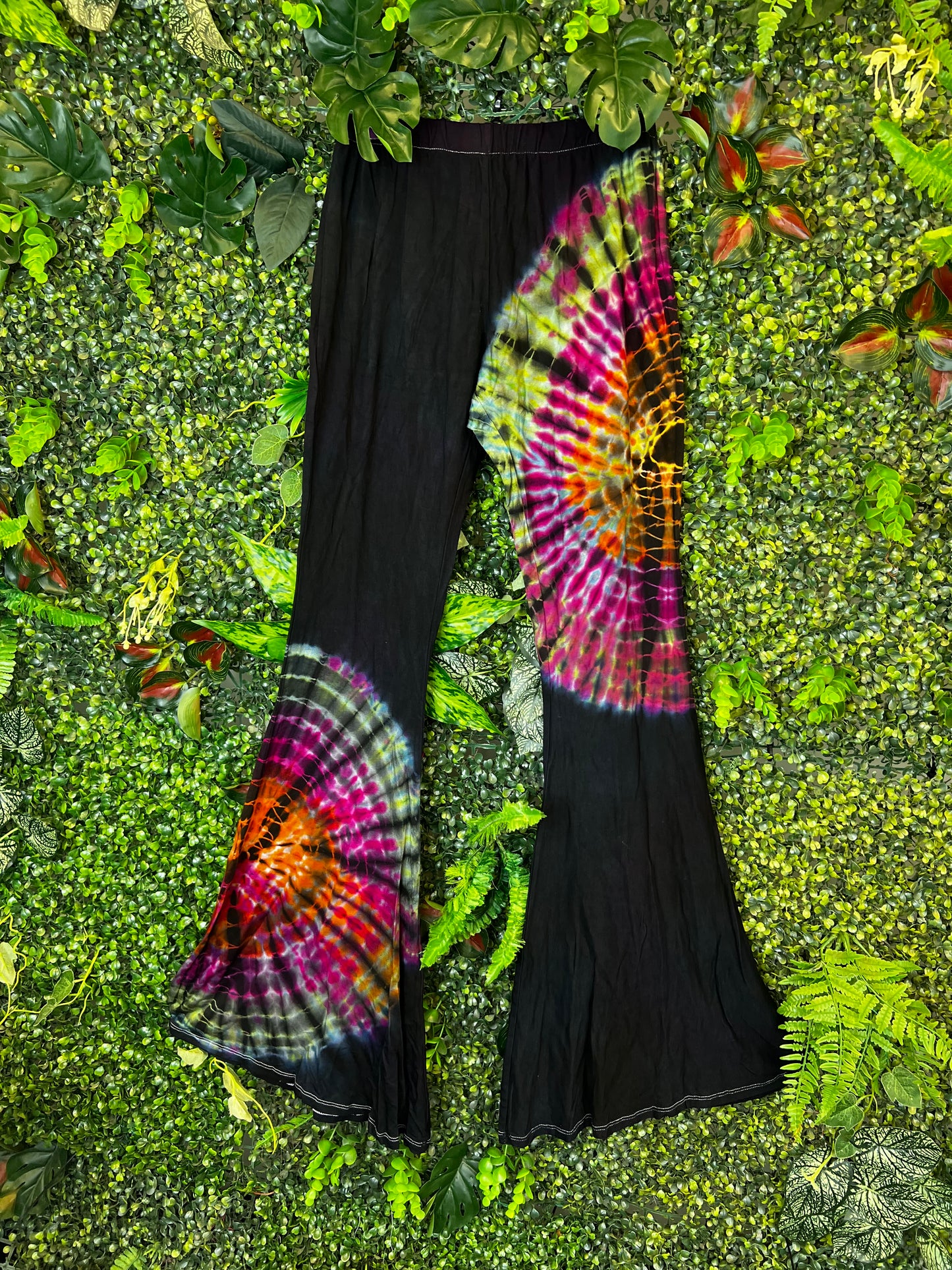 Tie Dye Flare - Black 18