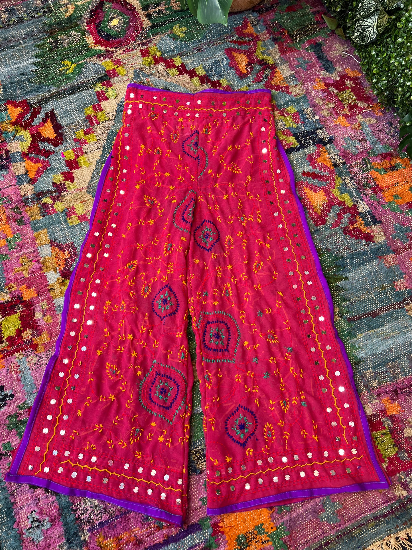 Phulkari Pants - Pink